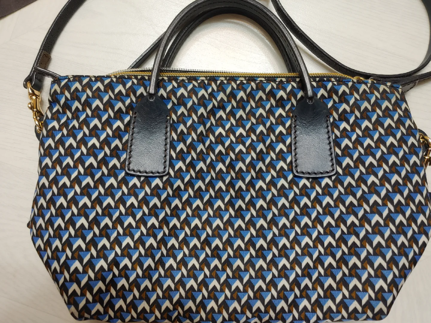 로베르타 피에리 토트백