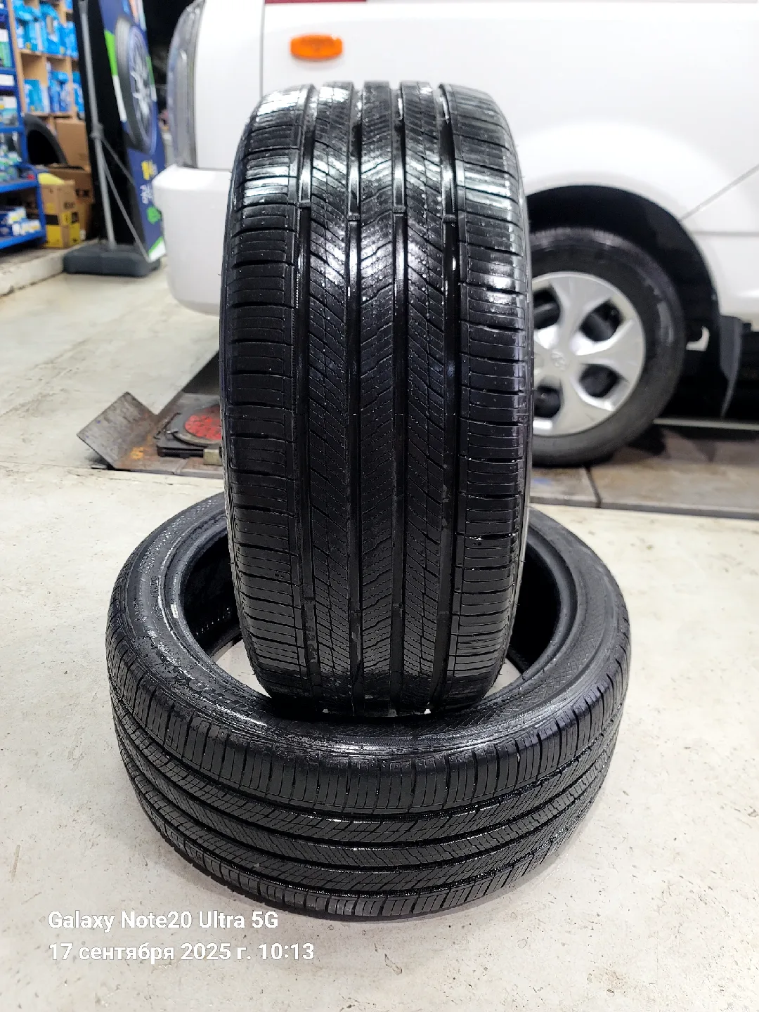 265 40 22 중고 타이어 24년식 거의 새것