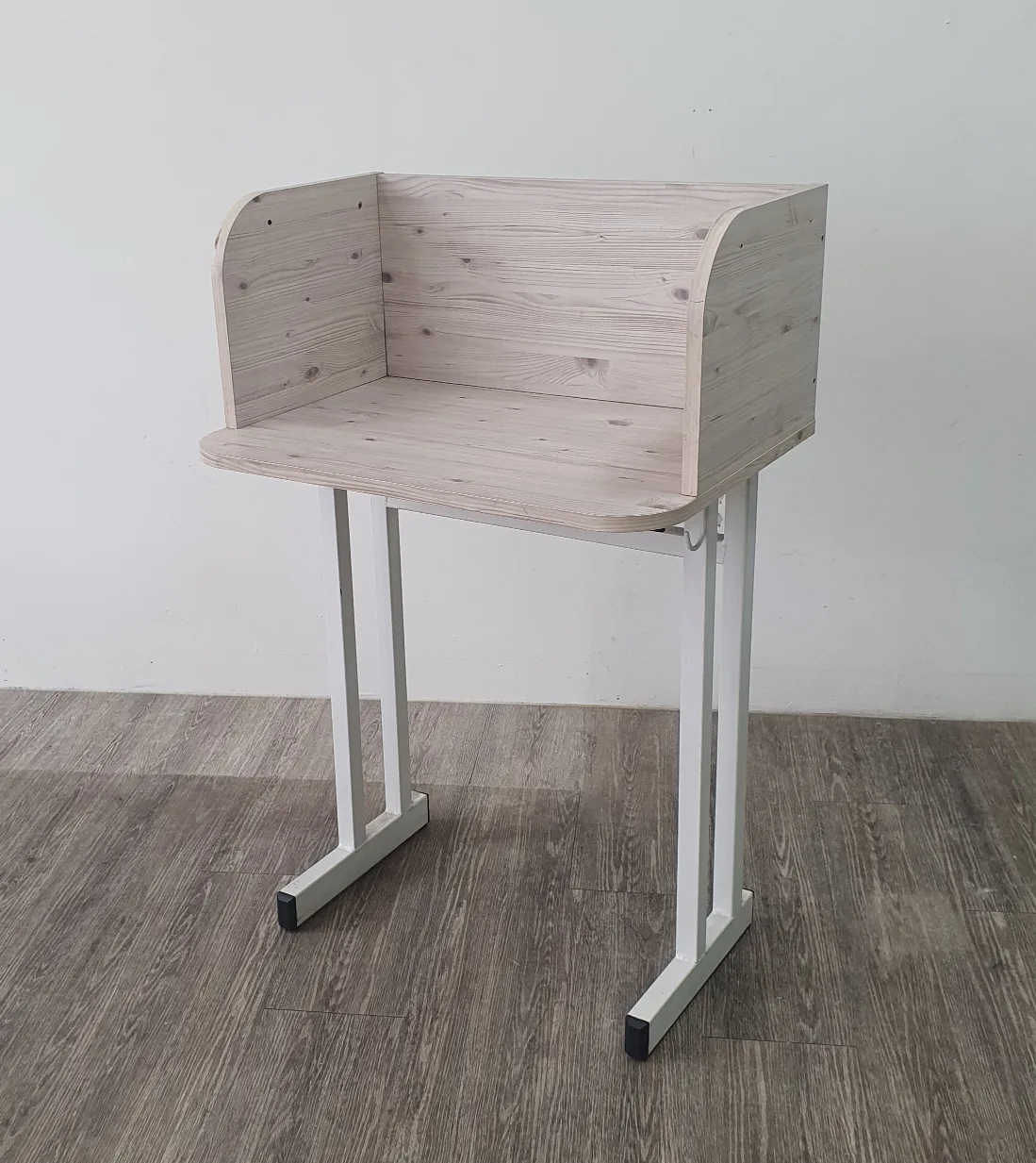 중고칸막이책상 랩책상 중고학원책상 연수용책상 수강용책상 세미나테이블 강연대 사회대 교회탁자 교회의자 교탁