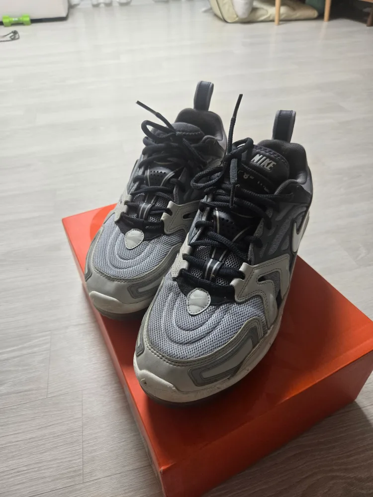 나이키 베이퍼맥스 운동화 회색