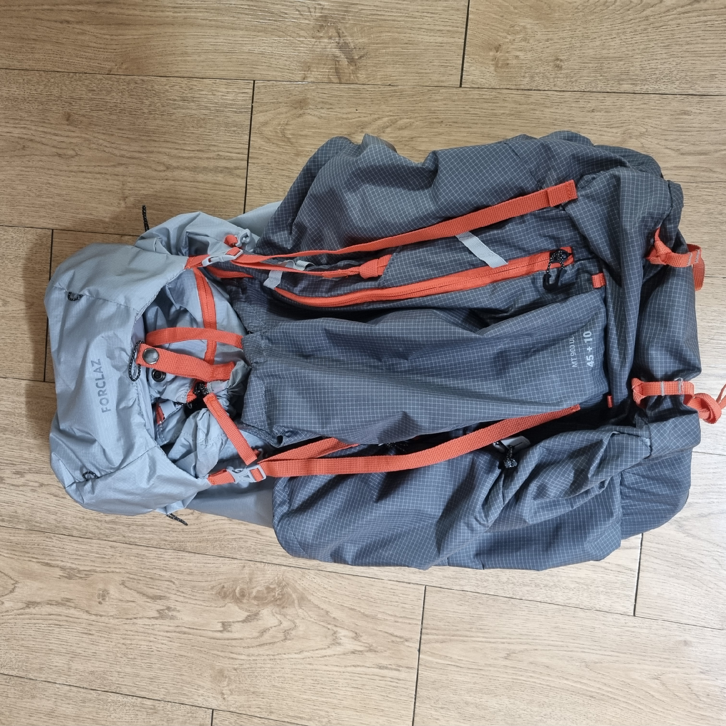 데카트론 FORCLAZ 등산 백팩 45+10L