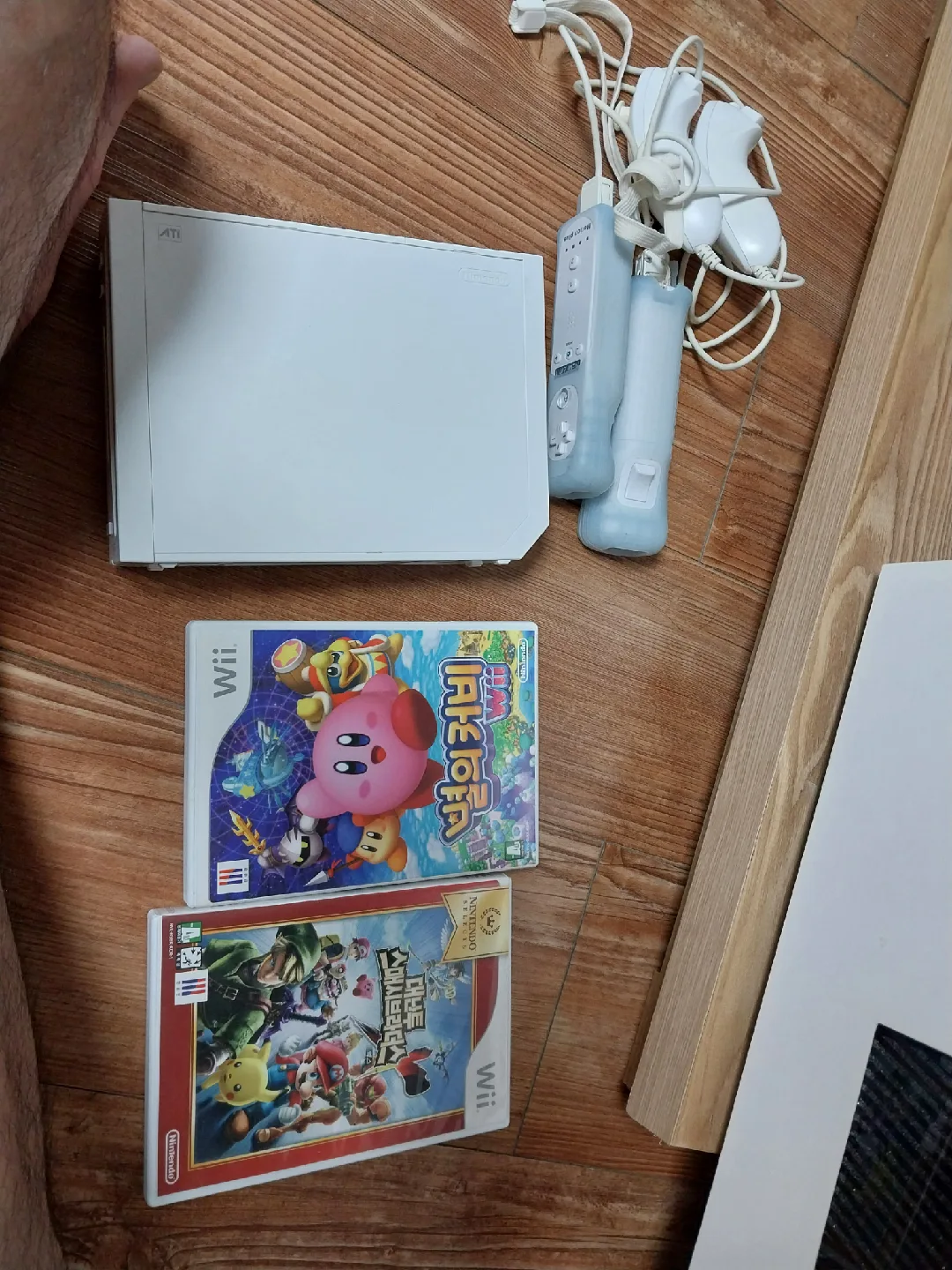 닌텐도wii중고 및 씨디3장 팝니다