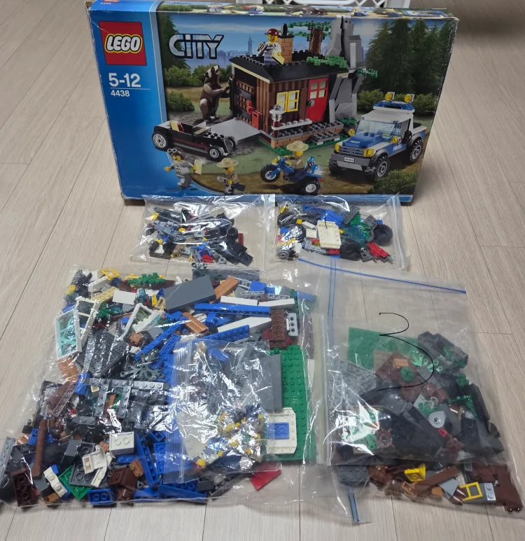 레고 시티 4438 4440 숲속 경찰본부 중고