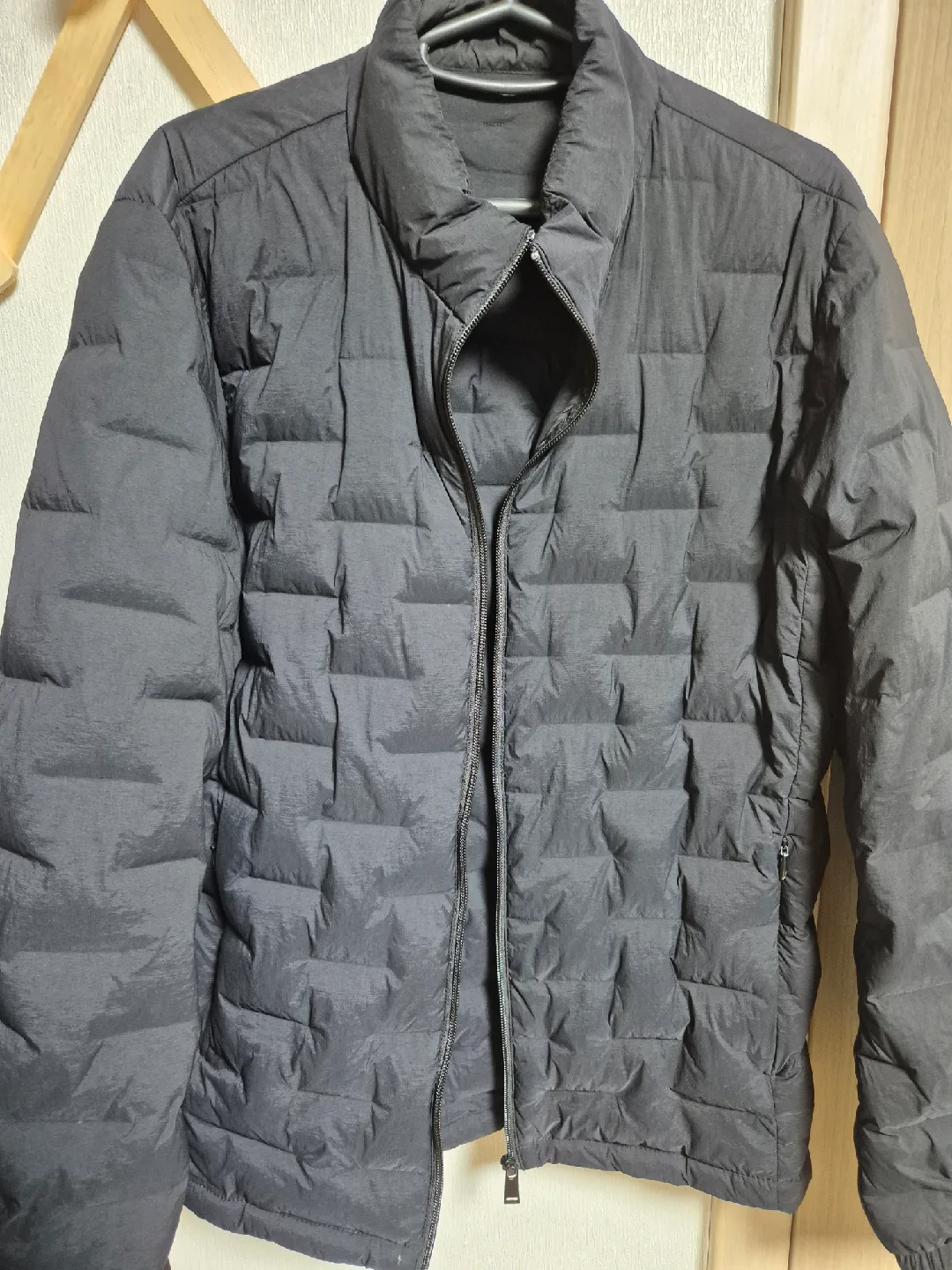 블랙 다운 패딩