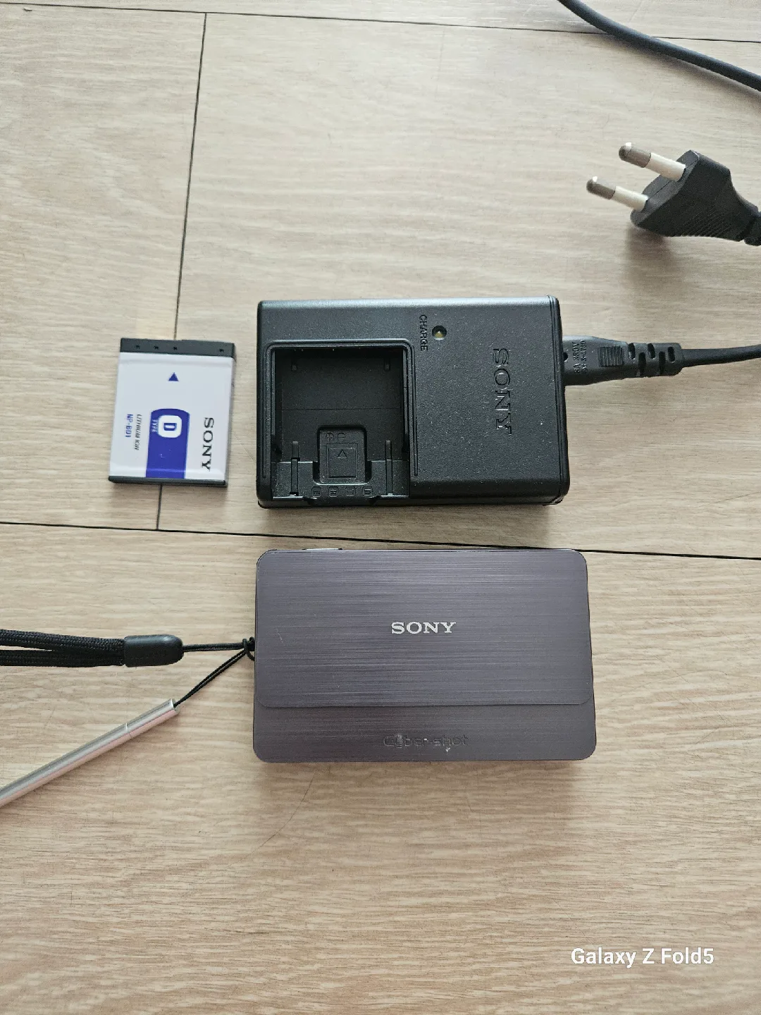 소니 Cyber-shot DSC-T700ㆍ디지털 카메라