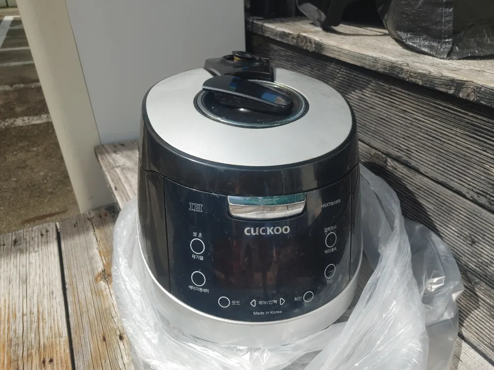 🤩 쿠쿠압력밥솥 6인용 사용감있음