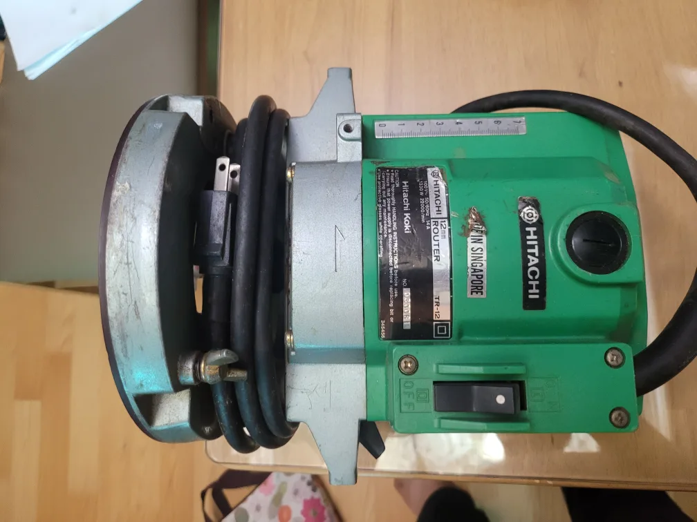 히타치 라우터 TR-12 중고