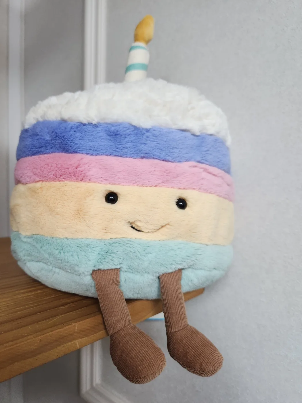 젤리캣 레인보우 케이크 L 사이즈 새상품