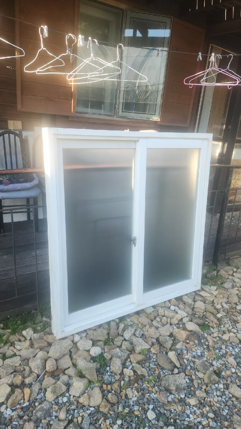 화이트프라스틱 창문(중고)