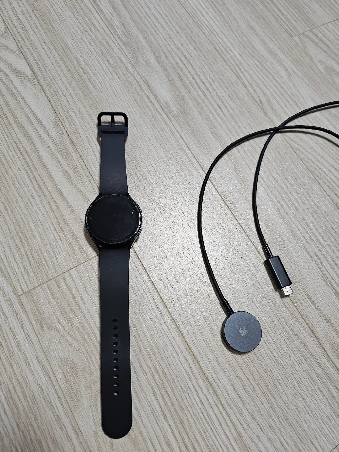 갤럭시 워치5 44mm LTE 유플 + 블루투스 팝니다 중고