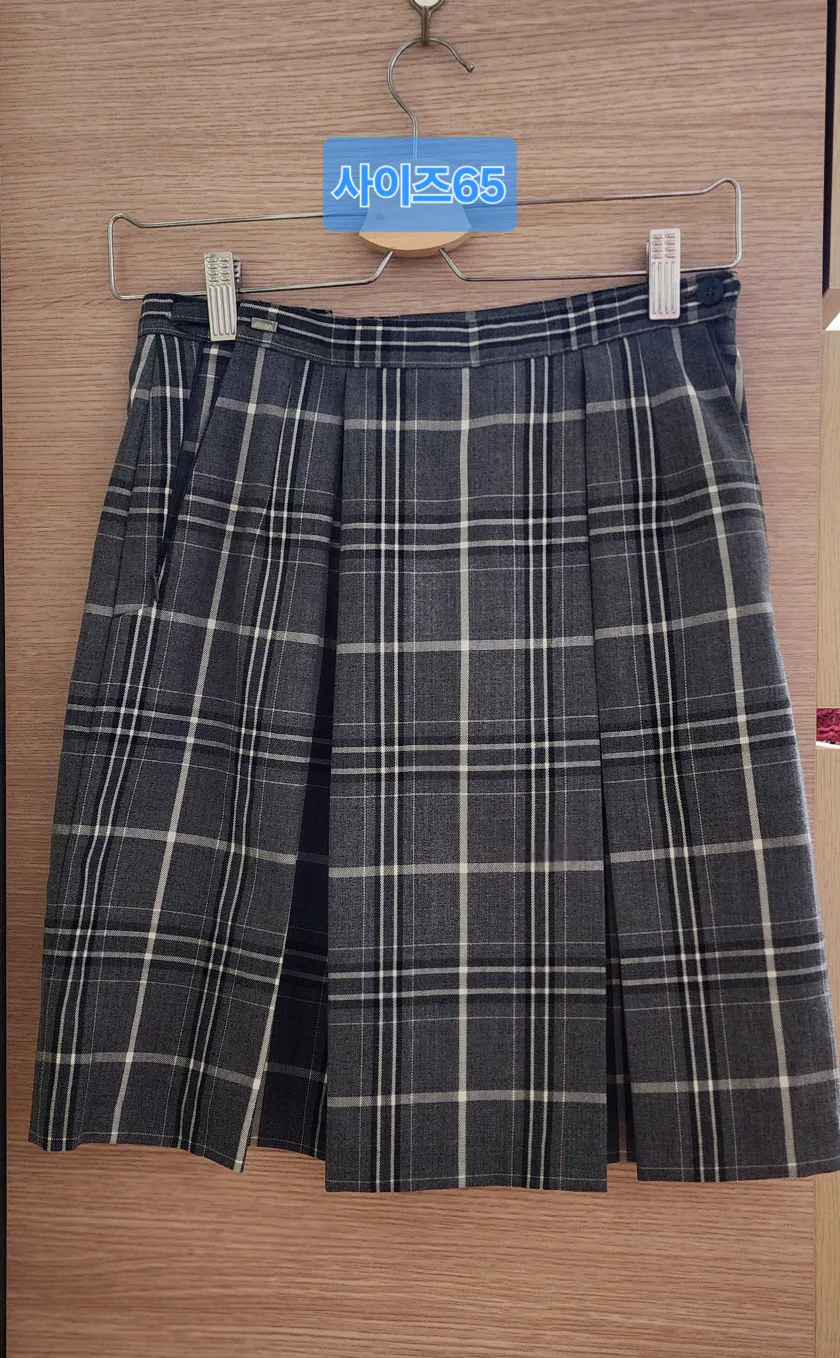 양정여중 여름 중고 교복 치마 판매합니다.