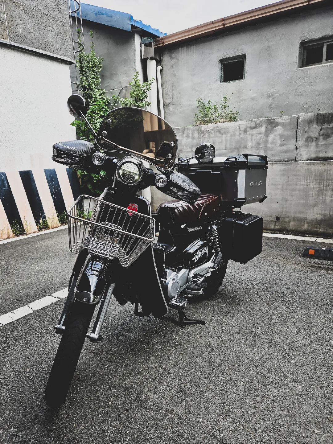 슈퍼커브110 24년식 11@@@km 급매