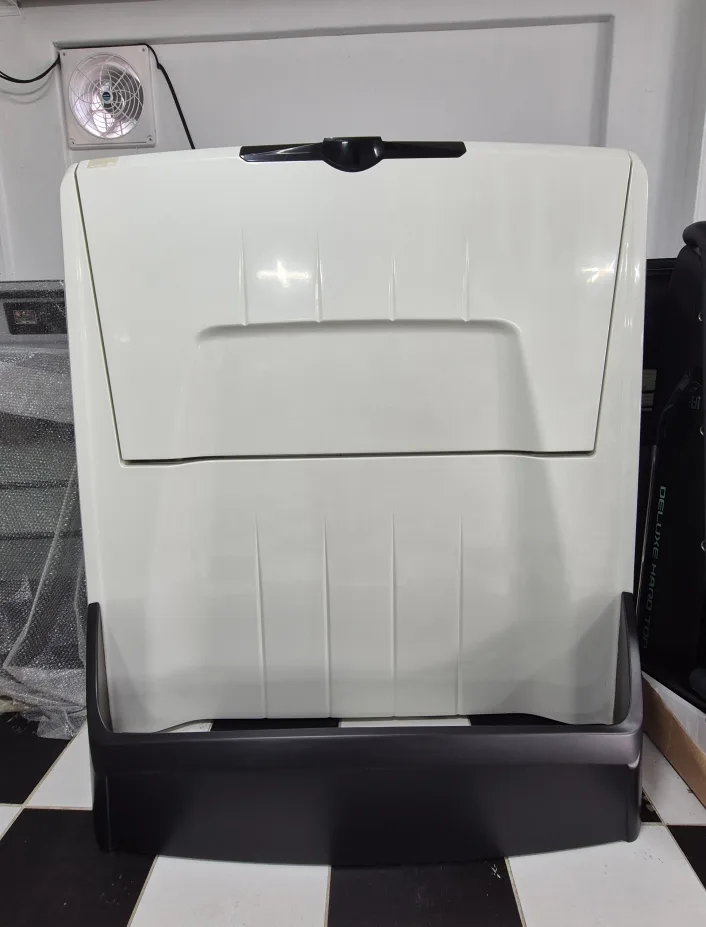 쌍용렉스턴스포츠칸  순정 하프탑(L6)중고판매 합니다.