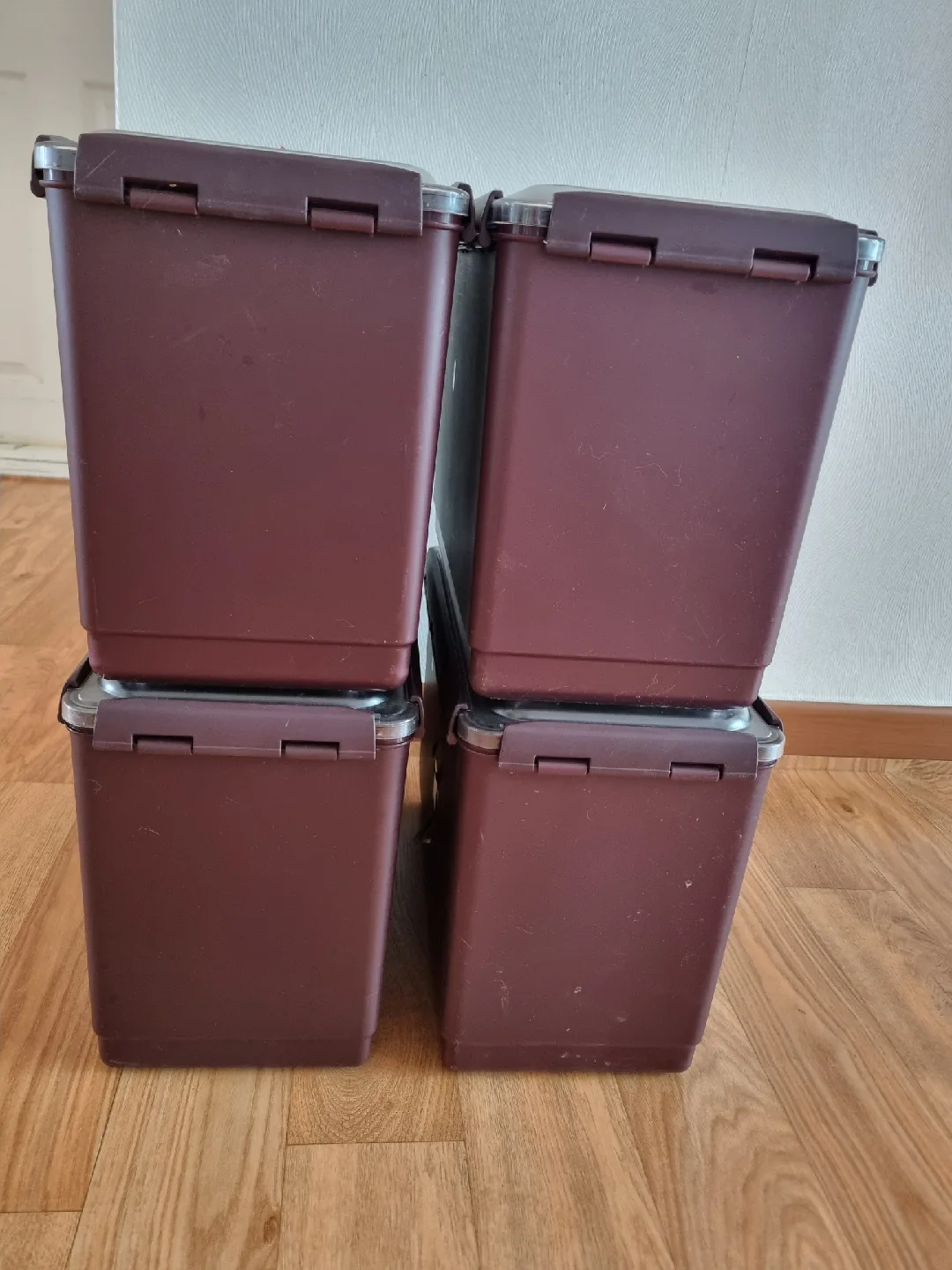 (중고품)딤체 김치통 4개