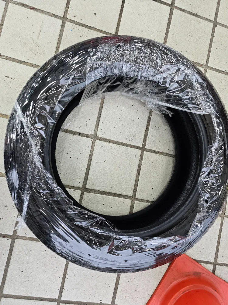 한국타이어 235 55 R19 중고타이어