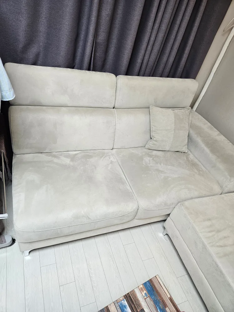 베이지색 중고 소파