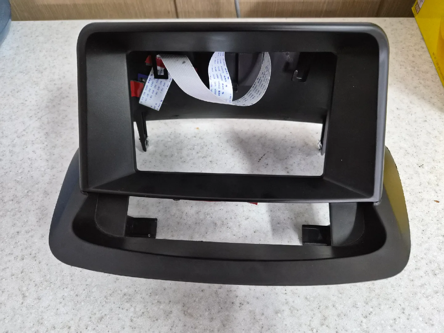 구형 SM3  네비 상단 마감제