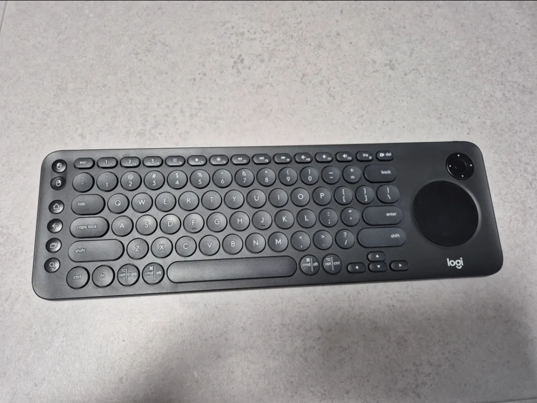 로지텍 k600 팝니다.