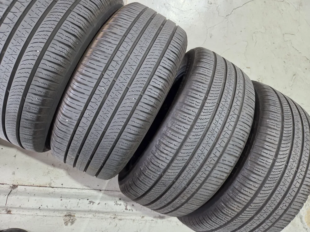 피렐리 P ZERO 올시즌 245/50 R18 4본 중고!