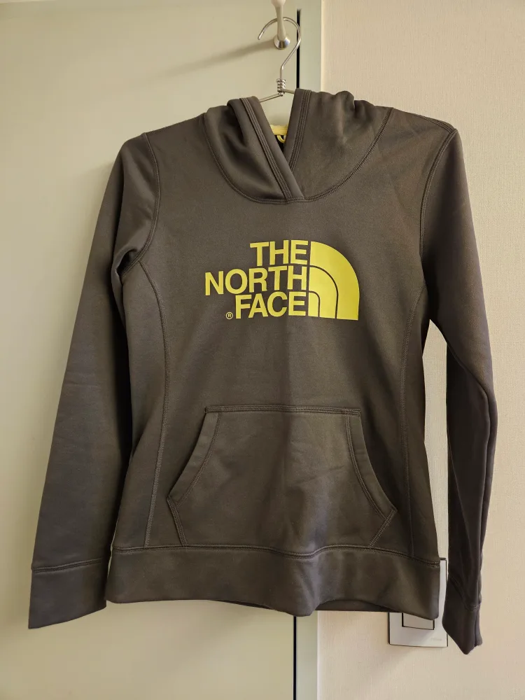 더노스페이스 후드티 판매합니다