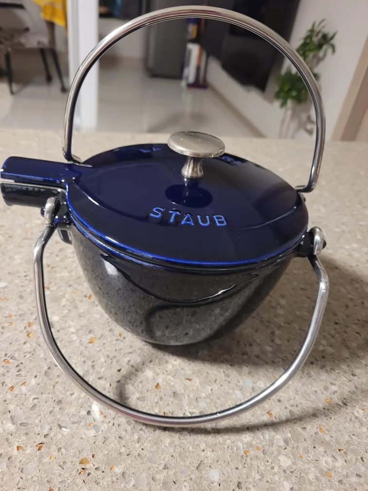 스타우브티팟