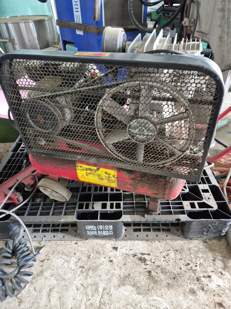 중고rox콤프레샤 팝니다