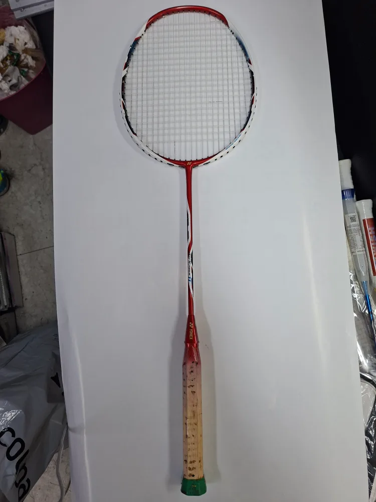 요넥스 ARC SABER 11배드민턴 중고수리라켓