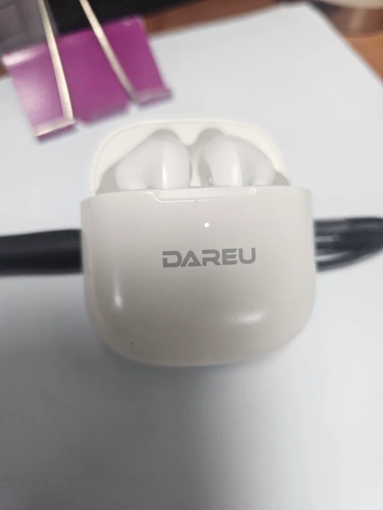 Dareu D5 무선 이어폰 중고제품/정상작동