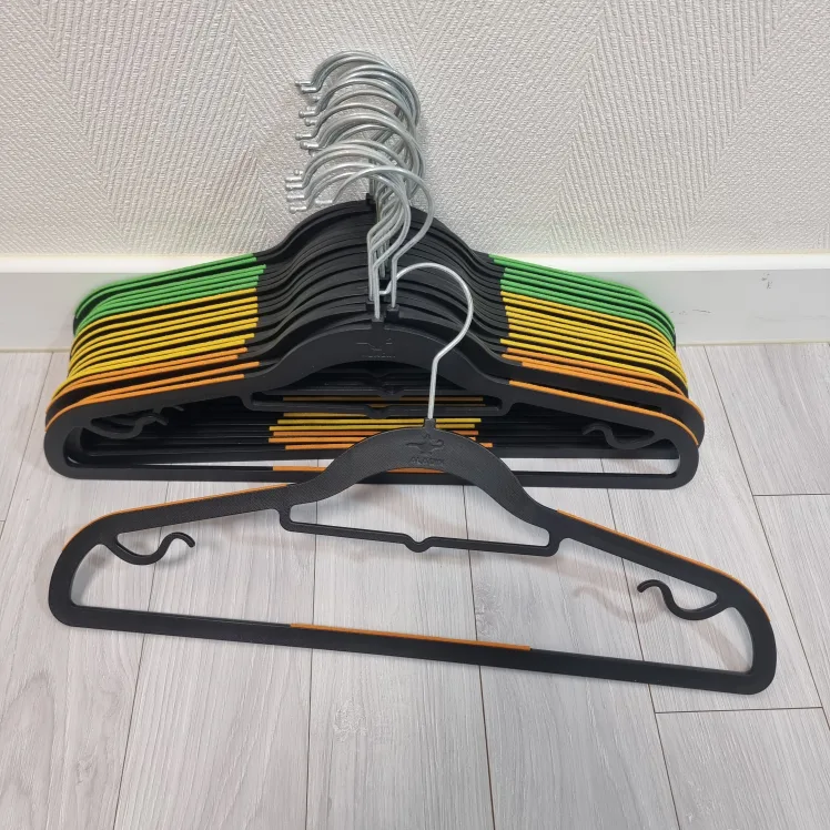 알라딘 매직 논슬립 옷걸이 19개