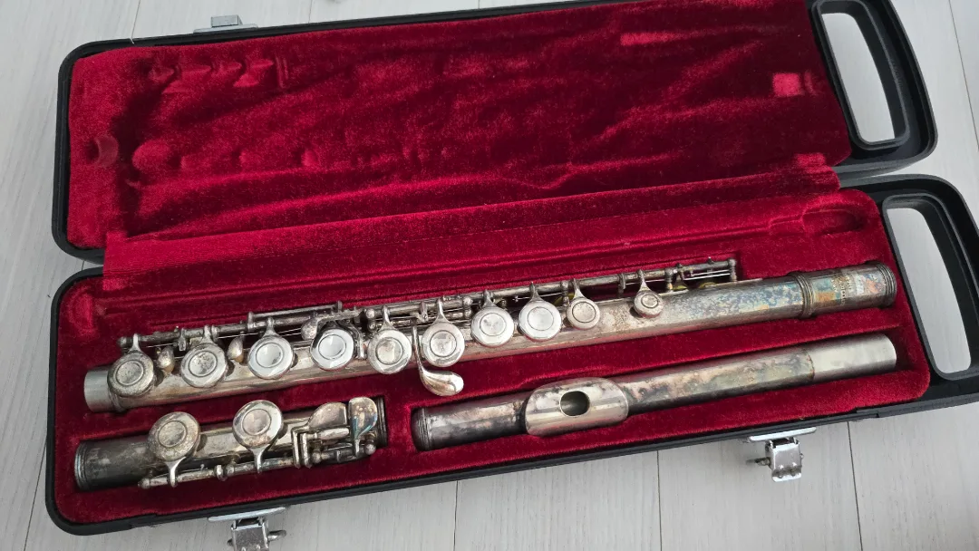 야마하 중고 플루트 악기 + 케이스 수리필요