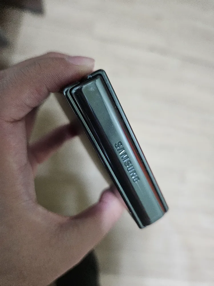 갤럭시 Z Flip4 중고