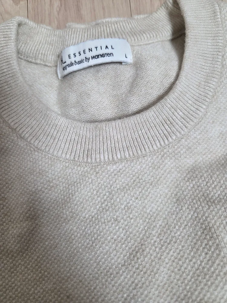H에센셜  와플 니트 L hanging 맨투맨 여러벌 옷 캐쥬얼록 6벌일괄