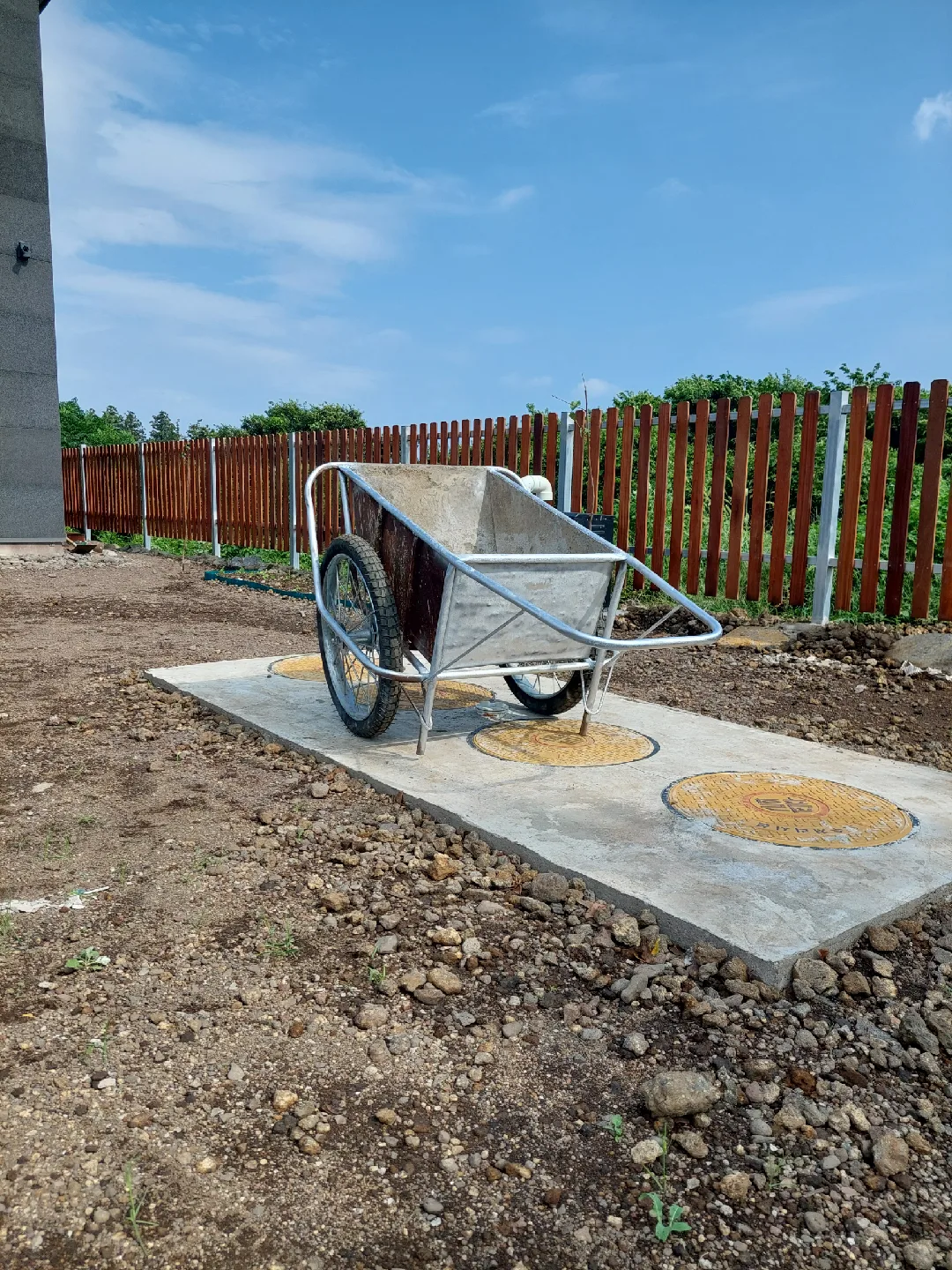 중고 외발 수레