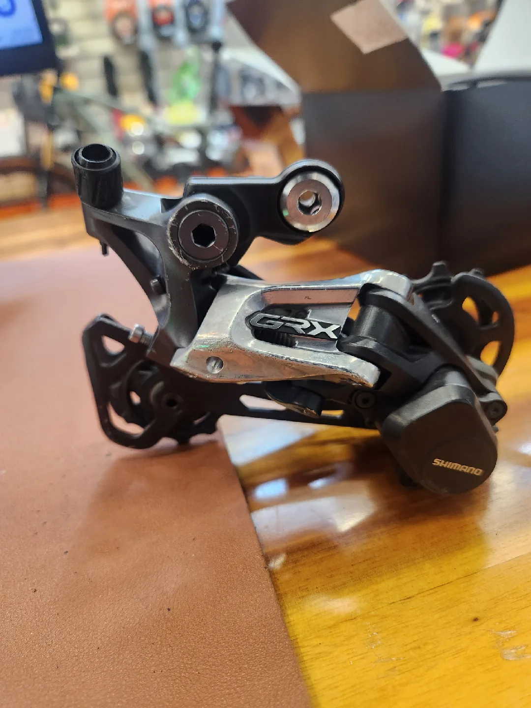 그래블바이크 변속기 및 변속레버 중고 판매