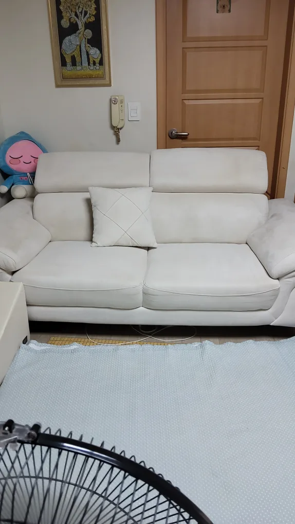 아이보리색 중고 소파