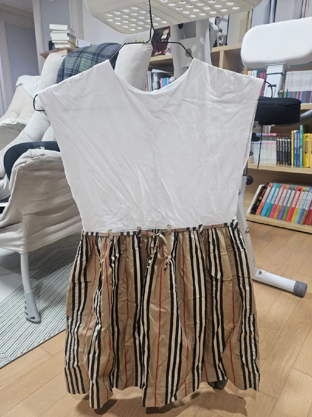 버버리,몽클레어 여아 원피스