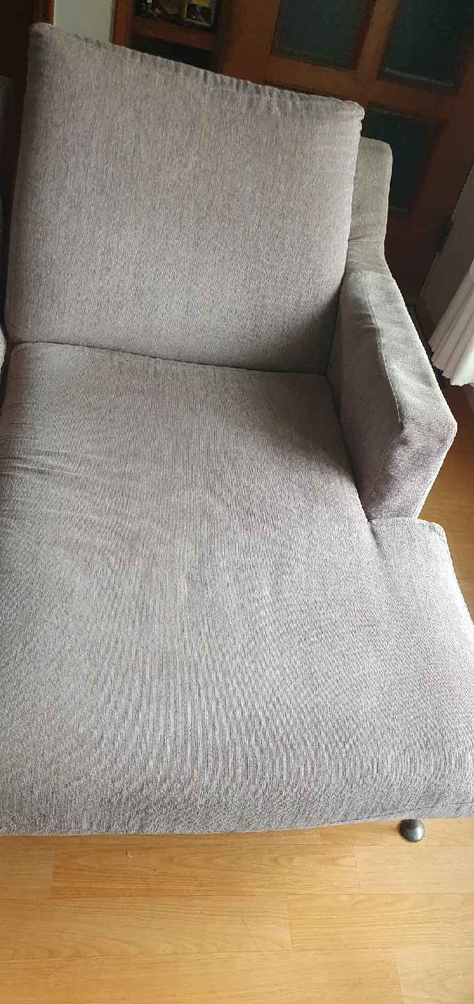 베이지색 중고 소파