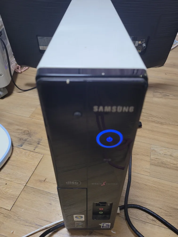 컴퓨터 데스크탑 PC 본체