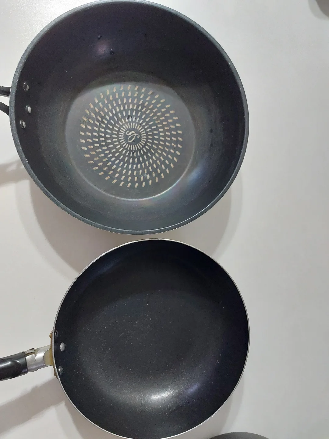 중고 후라이팬 2개