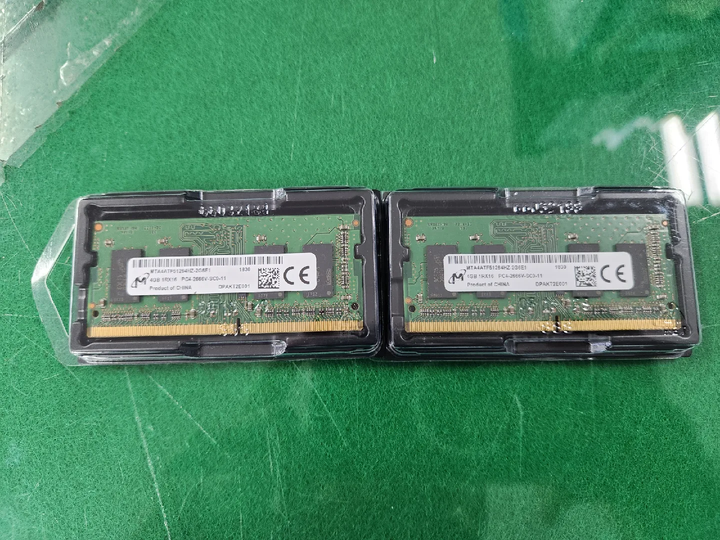 (중고)노트북용 Micron 4GB DDR4 램 2개