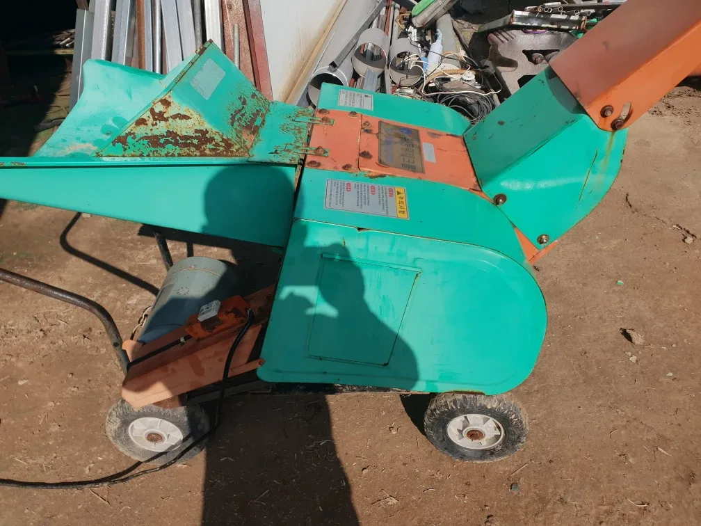 동양테크툴 중고 나무 분쇄기