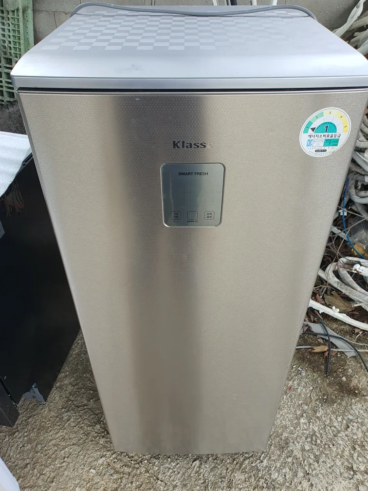 김치냉장고 102리터