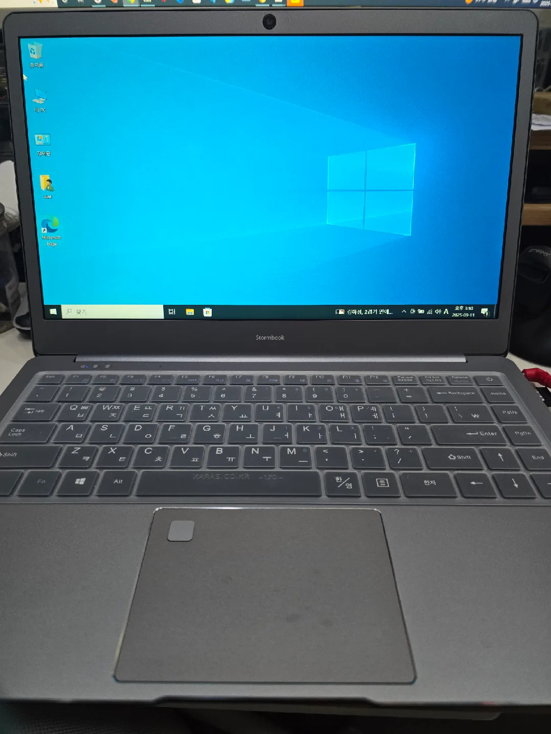 iMUZ StormBook 14 노트북