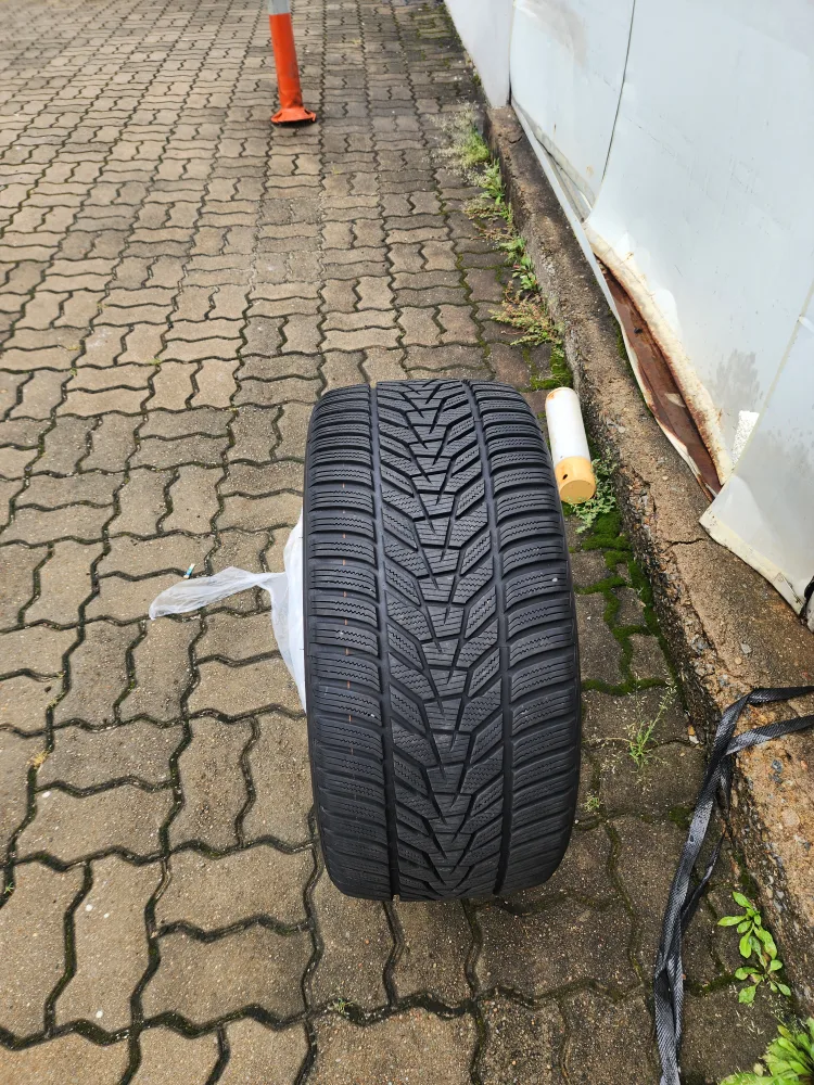 한국 Winter I*cept evo3 타이어 중고 타이어 판매