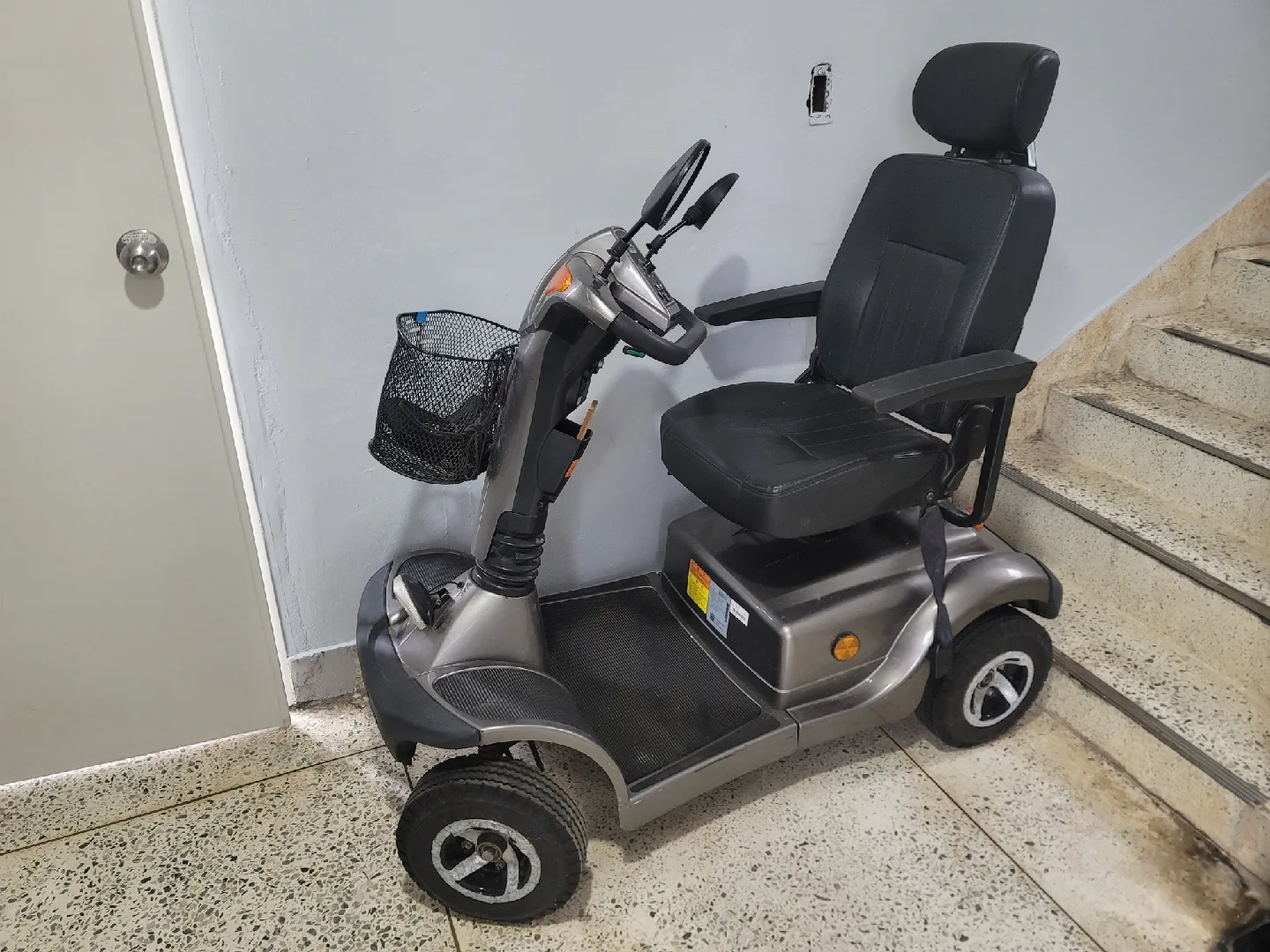 나드리 500 제일 높은 버전 모델 중고판매합니다.