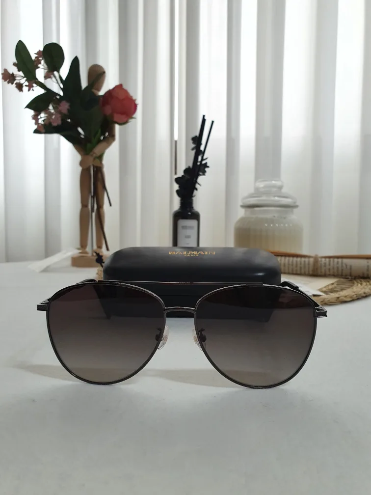 🥕 발망 브랜드 정품 남성 선글라스 판매합니다 🥕