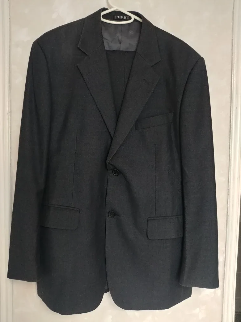 남성 정장입니다 100/32