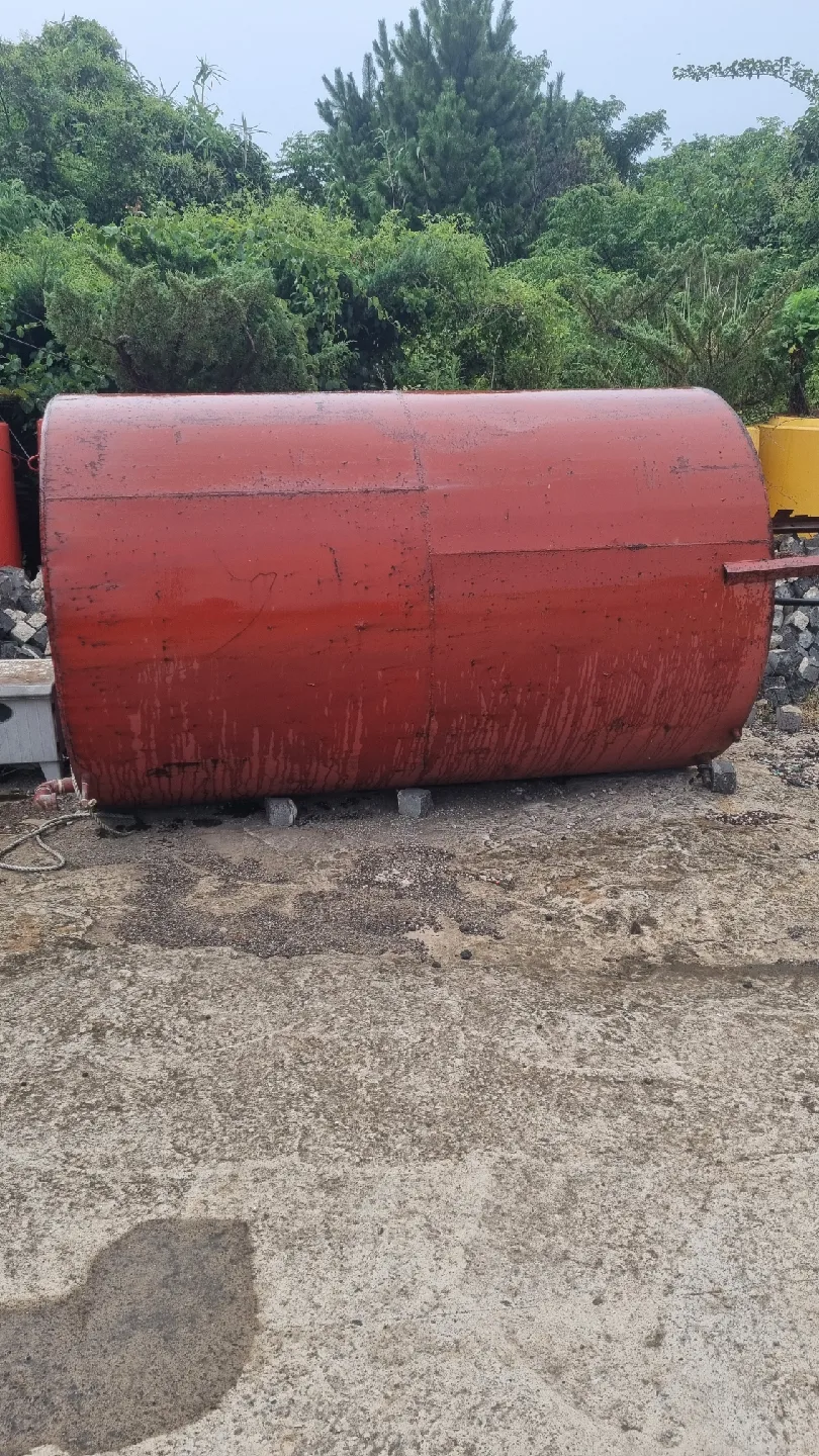 중고 기름탱크 2500리터