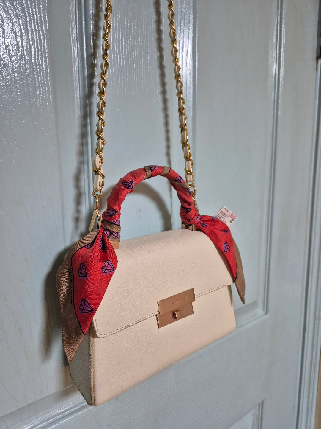 칼린 크로스겸 토트백+질스튜어트 스카프 중고 핸들백 팝니다. 만원