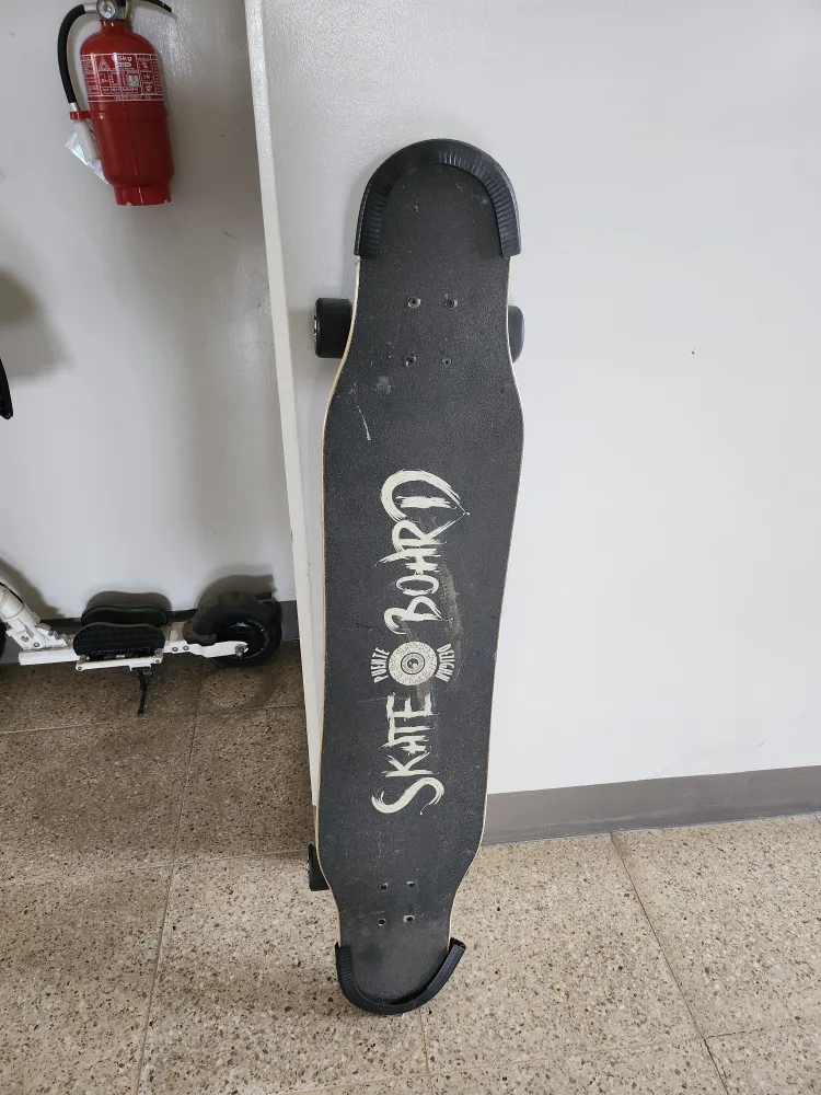 중고 스케이트보드